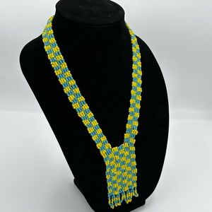 Vintage micro seed bead necklace yellow blue 21in around neck 3.5in pendant 24.5